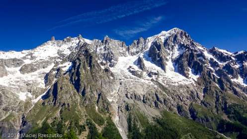 Grand Balcon · Alpes, Massif du Mont-Blanc, Val Ferret Italien, IT · GPS 45°49'10.77'' N 6°58'54.31'' E · Altitude 1949m