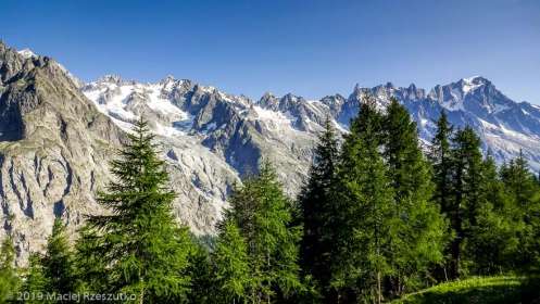 Sentier en balcon du Val Vény · Alpes, Massif du Mont-Blanc, Val Vény, IT · GPS 45°47'17.09'' N 6°55'33.28'' E · Altitude 2020m