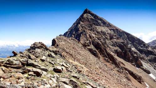 Mont Emilius depuis le Mont Ross de Comboé · Alpes, Alpes grées, Val d'Aoste, IT · GPS 45°40'42.93'' N 7°22'21.85'' E · Altitude 3225m