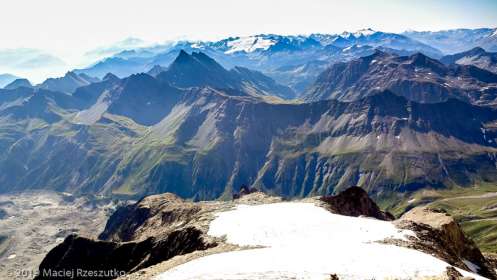 Panorama depuis le sommet du Petit Mont Blanc · Alpes, Massif du Mont-Blanc, Val Vény, IT · GPS 45°47'30.31'' N 6°49'58.91'' E · Altitude 3424m