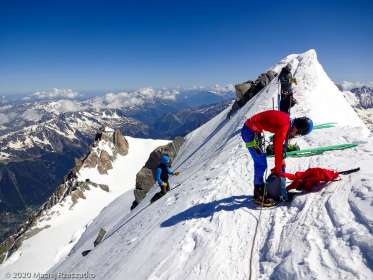 Arête du Triangle · Alpes, Massif du Mont-Blanc, FR · GPS 45°51'33.27'' N 6°53'13.42'' E · Altitude 4137m