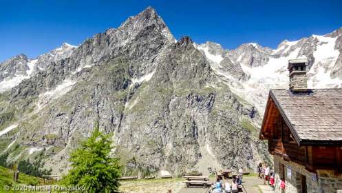 CCC en off · Alpes, Massif du Mont-Blanc, CCC, IT · GPS 45°50'48.40'' N 7°2'0.72'' E · Altitude 1988m