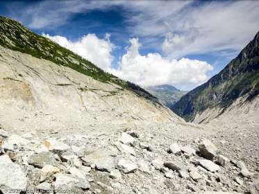 Dans la montée au Refuge du Couvercle · Alpes, Massif du Mont-Blanc, FR · GPS 45°55'23.77'' N 6°55'24.95'' E · Altitude 1756m