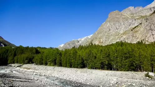 2020-09-04 · 09:51 · Refuge Monzino et Glacier du Brouillard
