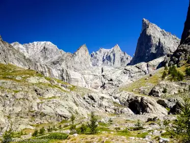 2020-09-04 · 10:19 · Refuge Monzino et Glacier du Brouillard