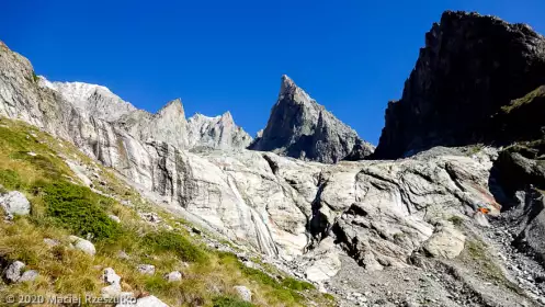 2020-09-04 · 10:40 · Refuge Monzino et Glacier du Brouillard