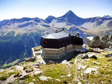 2020-09-04 · 11:54 · Refuge Monzino et Glacier du Brouillard