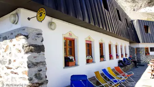 2020-09-04 · 13:50 · Refuge Monzino et Glacier du Brouillard