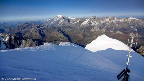 Traversée du Grand Combin · Alpes, Alpes valaisannes, Grand Combin, CH · GPS 45°56'15.47'' N 7°17'57.05'' E · Altitude 4314m