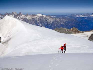 Traversée du Grand Combin · Alpes, Alpes valaisannes, Grand Combin, CH · GPS 45°56'34.55'' N 7°18'39.86'' E · Altitude 4135m