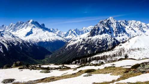 Session privée du trail-running · Alpes, Massif du Mont-Blanc, Vallée de Chamonix, FR · GPS 46°2'19.38'' N 6°54'47.17'' E · Altitude 2014m