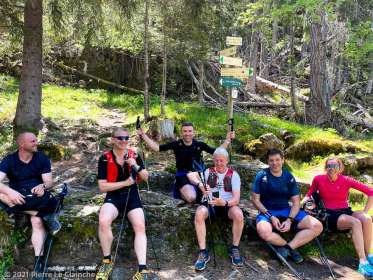 Stage Trail Découverte · Alpes, Massif du Mont-Blanc, Vallée de Chamonix, FR · GPS 45°54'53.59'' N 6°52'58.01'' E · Altitude 1556m