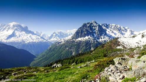 Session privée du trail-running · Alpes, Massif du Mont-Blanc, Vallée de Chamonix, FR · GPS 46°2'18.65'' N 6°54'46.67'' E · Altitude 1989m