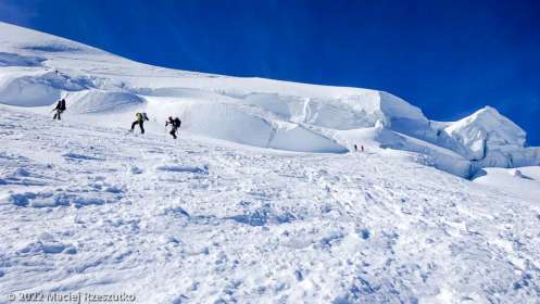 Mont-Blanc du Tacul en solo · Alpes, Massif du Mont-Blanc, Vallée de Chamonix, FR · GPS 45°51'35.60'' N 6°52'54.50'' E · Altitude 4044m