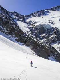 Aiguille de Bionnassay · Alpes, Massif du Mont-Blanc, FR · GPS 45°49'39.81'' N 6°48'11.40'' E · Altitude 2711m