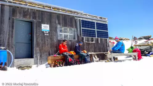 2022-06-11 · 13:00 · Aiguille de Bionnassay