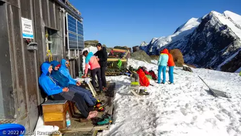 2022-06-11 · 19:09 · Aiguille de Bionnassay