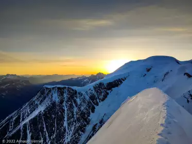 2022-06-12 · 05:54 · Aiguille de Bionnassay