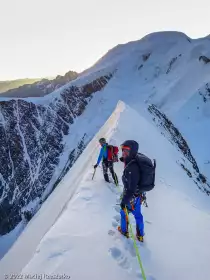 2022-06-12 · 05:59 · Aiguille de Bionnassay