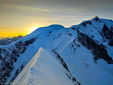 2022-06-12 · 06:00 · Aiguille de Bionnassay