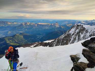Aiguille de Bionnassay · Alpes, Massif du Mont-Blanc, FR · GPS 45°50'14.58'' N 6°49'48.14'' E · Altitude 3955m
