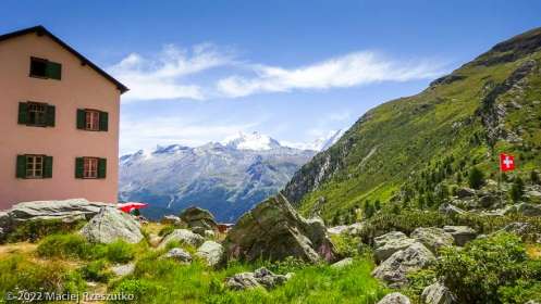 Zinalrothorn 4221m · Alpes, Alpes valaisannes, CH · GPS 46°1'50.22'' N 7°43'15.17'' E · Altitude 2342m