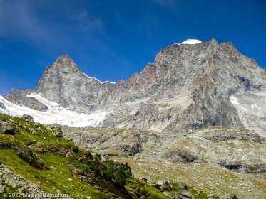 Zinalrothorn 4221m · Alpes, Alpes valaisannes, CH · GPS 46°1'52.25'' N 7°43'13.69'' E · Altitude 2350m