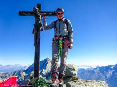 Zinalrothorn 4221m · Alpes, Alpes valaisannes, CH · GPS 46°3'53.33'' N 7°41'24.42'' E · Altitude 4221m
