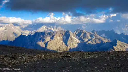 2022-08-12 · 19:24 · Mont Buet bivouac