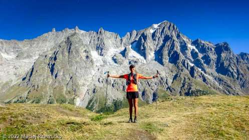 Session privée de trail-running · Alpes, Massif du Mont-Blanc, Val Ferret, IT · GPS 45°49'27.47'' N 6°59'22.98'' E · Altitude 1948m