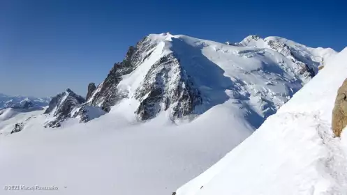 2023-05-26 · 08:25 · Arete des Cosmiques