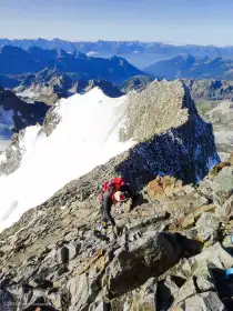 2023-08-11 · 08:24 · Piz Bernina 4049m