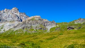 Refuge de Moëde Anterne · Alpes, Préalpes de Savoie, Aiguilles Rouges, FR · GPS 45°58'24.68'' N 6°48'5.02'' E · Altitude 1938.8337m