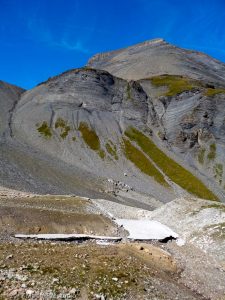 Traces des Dinosaures · Alpes, Préalpes de Savoie, Aiguilles Rouges, FR · GPS 46°2'57.64'' N 6°53'6.88'' E · Altitude 2359m