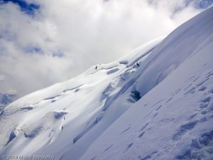 Dans la descente du Tacul · Alpes, Massif du Mont-Blanc, Vallée de Chamonix, FR · GPS 45°51'37.22'' N 6°52'51.61'' E · Altitude 3961m