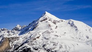 Col de Lary · Pyrénées, Hautes Pyrénées, Gavarnie, FR · GPS 42°44'19.34'' N 0°1'57.69'' W · Altitude 1802m