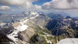 Mont Buet par le Vallon de Bérard · Alpes, Aiguilles Rouges, FR · GPS 46°1'29.31'' N 6°51'9.68'' E · Altitude 3016m