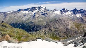 Massif du Grand Paradis depuis le sommet · Alpes, Val d'Aoste, Parc National du Grand Paradis, IT · GPS 45°31'17.78'' N 7°8'54.90'' E · Altitude 3438m