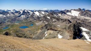 Vue depuis le sommet du Taou Blanc · Alpes, Val d'Aoste, Parc National du Grand Paradis, IT · GPS 45°31'17.77'' N 7°8'54.84'' E · Altitude 3438m