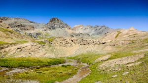 Retour au Col du Nivolet · Alpes, Val d'Aoste, Parc National du Grand Paradis, IT · GPS 45°30'2.97'' N 7°8'3.75'' E · Altitude 2748m