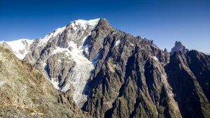 Dans la descente du Petit Mont Blanc · Alpes, Massif du Mont-Blanc, Val Vény, IT · GPS 45°47'22.23'' N 6°50'10.16'' E · Altitude 3209m