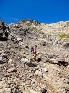 Dans la descente du bivouac Gino Rainetto · Alpes, Massif du Mont-Blanc, Val Vény, IT · GPS 45°47'1.62'' N 6°50'37.55'' E · Altitude 2813m