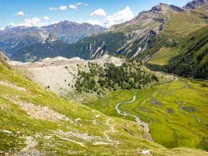 Dans la descente du bivouac Gino Rainetto · Alpes, Massif du Mont-Blanc, Val Vény, IT · GPS 45°46'41.49'' N 6°51'8.78'' E · Altitude 2260m
