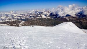 Grand Paradis · Alpes, Massif du Grand Paradis, IT · GPS 45°30'47.04'' N 7°15'53.52'' E · Altitude 3749m