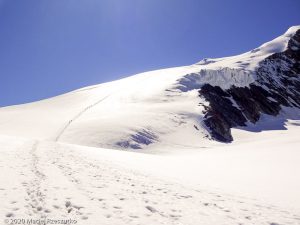 Bishorn 4153m · Alpes, Alpes centrales, Vallée d'Anniviers, CH · GPS 46°7'39.36'' N 7°41'55.76'' E · Altitude 3310m