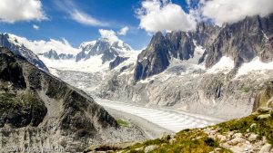 Dans la montée au Refuge du Couvercle · Alpes, Massif du Mont-Blanc, FR · GPS 45°54'15.10'' N 6°57'35.31'' E · Altitude 2395m