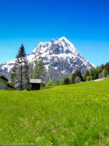 Session privée du trail-running · Alpes, Massif du Mont-Blanc, Vallée de Chamonix, FR · GPS 46°2'7.41'' N 6°56'0.13'' E · Altitude 1280m