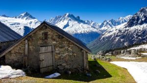 Session privée du trail-running · Alpes, Massif du Mont-Blanc, Vallée de Chamonix, FR · GPS 46°2'20.04'' N 6°54'46.68'' E · Altitude 2008m