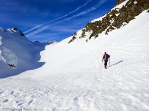Col de Lary · Pyrénées, Hautes Pyrénées, Gavarnie, FR · GPS 42°43'54.65'' N 0°2'53.56'' W · Altitude 2220m