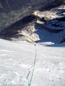 Mallory-Porter face Nord de l'Aiguille · Alpes, Massif du Mont-Blanc, Vallée de Chamonix, FR · GPS 45°52'46.10'' N 6°53'16.38'' E · Altitude 3703m